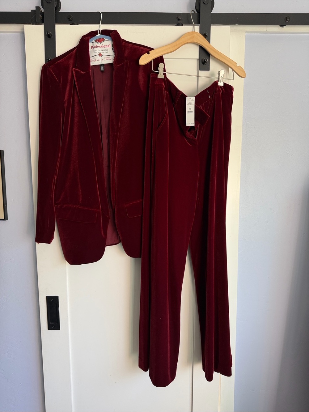 White House Black Market Burgundy Velvet Wide-Leg Pants